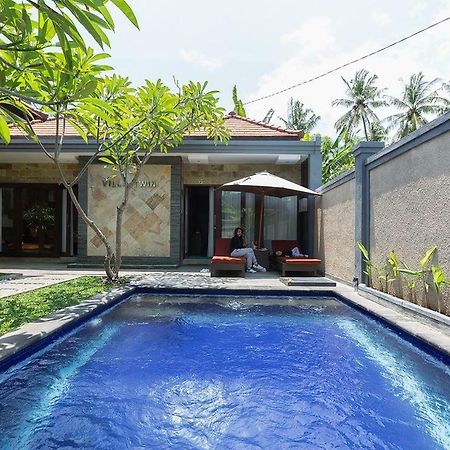 Villa Twin Lovina 外观 照片