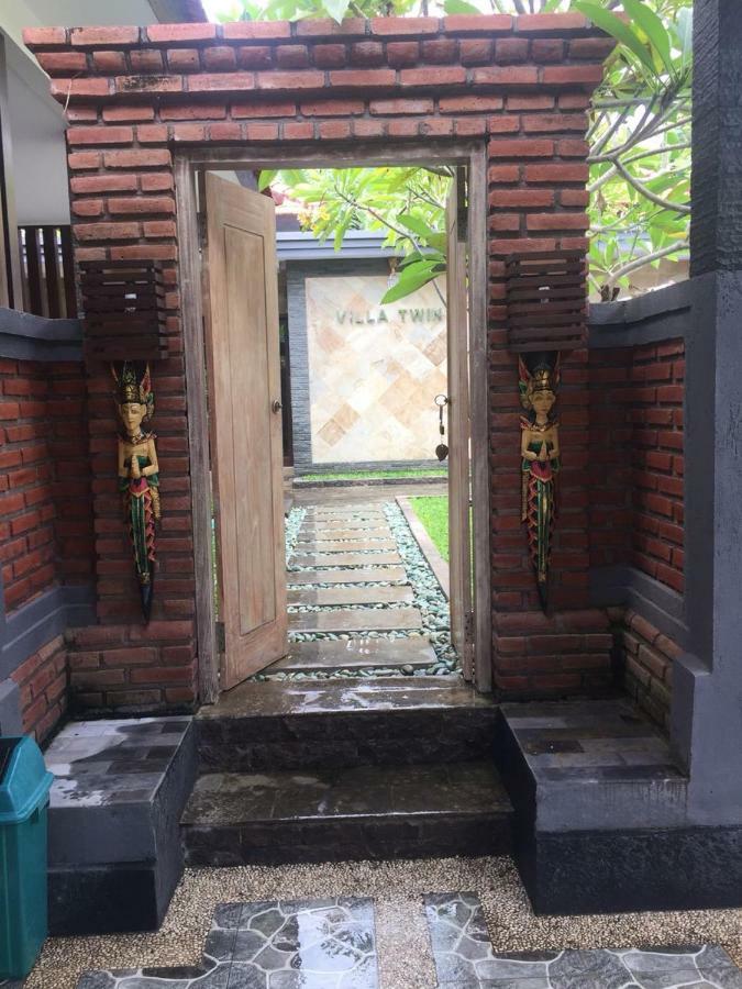 Villa Twin Lovina 外观 照片